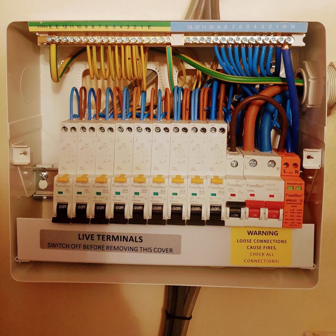 33 Electrical — Photos 14