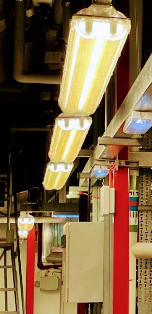 33 Electrical — Photos 3